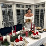 Coralie Porrovecchio Instagram - Très bonne fêtes à vous tous, pensée à ceux pour qui c’est plus difficile. Chérissez vos proches et profitez de ces moments ensemble. 🎄🥰