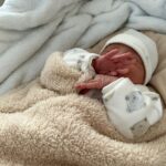 Coralie Porrovecchio Instagram - Sleylee Kamara 💖🌸 est venue complétée notre petite tribu ce dimanche 21 janvier 2024 . Grâce à Dieu, tout s’est bien passé et nous sommes sur notre petit nuage ! With Love 💕