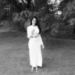 Coralie Porrovecchio Instagram - Laura Ingalls 💚 Vous avez la référence ?