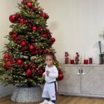 Coralie Porrovecchio Instagram - Très bonne fêtes à vous tous, pensée à ceux pour qui c’est plus difficile. Chérissez vos proches et profitez de ces moments ensemble. 🎄🥰