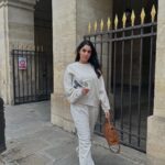 Coralie Porrovecchio Instagram - Quand tu fais la star mais que ton naturel te rattrape