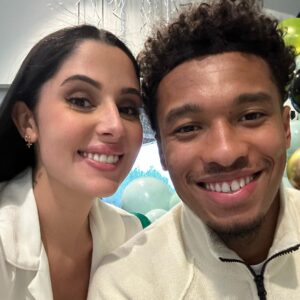 Coralie Porrovecchio Instagram - Mon meilleur, j’espère encore de nombreuses années de rigolade et d’amour @bouba_darkoss ❤️