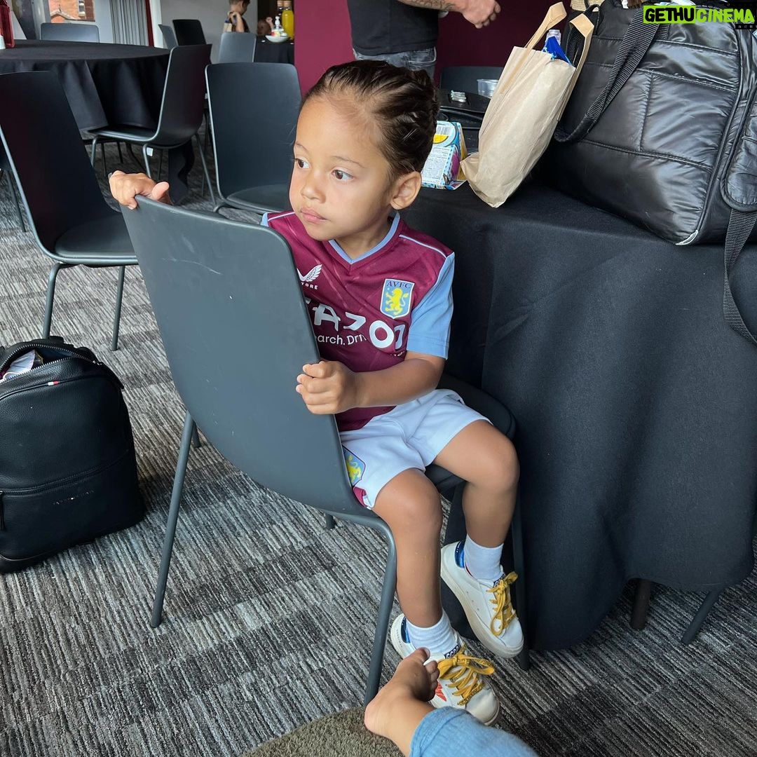 Coralie Porrovecchio Instagram - Our new home 🫶🤍 @bouba_darkoss Villa Park, England