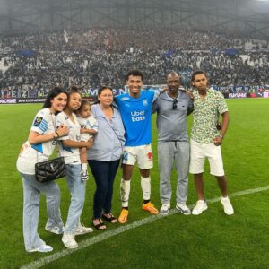 Coralie Porrovecchio Instagram - Merci 🙌🏻🤍💙 @bouba_darkoss