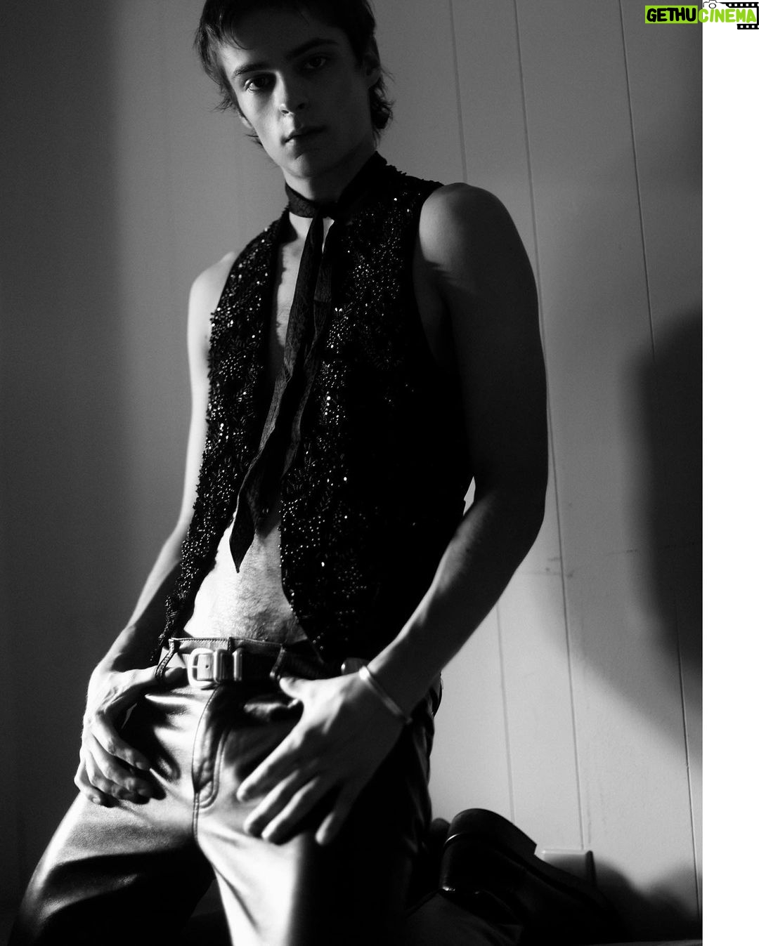 Corey Fogelmanis Instagram - More of COREY ❤️ A trip to the pond. One of our favourite young actors Corey Fogelmanis @coreyfogelmanis returns to Behind The Blinds in a new cover story from our FANTASY . Taking a journey upstate with photographer (and close friend) Hadar Pitchon @hadar_pitchon , Corey plays with his wild side in some of this season’s strongest looks. _ You can see the whole story in our new FW23 FANTASY issue - out now. _ Corey is captured by Hadar Pitchon @hadar_pitchon ❤️ Fashion by @michaelandrewstylist _ This shoot was made before the starting of SAG-AFTRA strike. _ #BehindTheBlindsMagazine #CoreyFogelmanis #FantasyIssue #BTB15