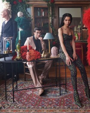 Corey Mylchreest Instagram - It is a bloody PLEASURE to be able to finally share the magic that @nlvogue has cooked up with @india_amarteifio and myself - we are very, VERY lucky

Photographer: @jasperabels
Styling: @roelschagen
Interview: @ilonkaleenheer
Creative: @lindagumusgerritsen
Set Styling: @floorknaapen
Editor-in-Chief: @yeliz_cicek
@nlvogue
@NetflixNL
