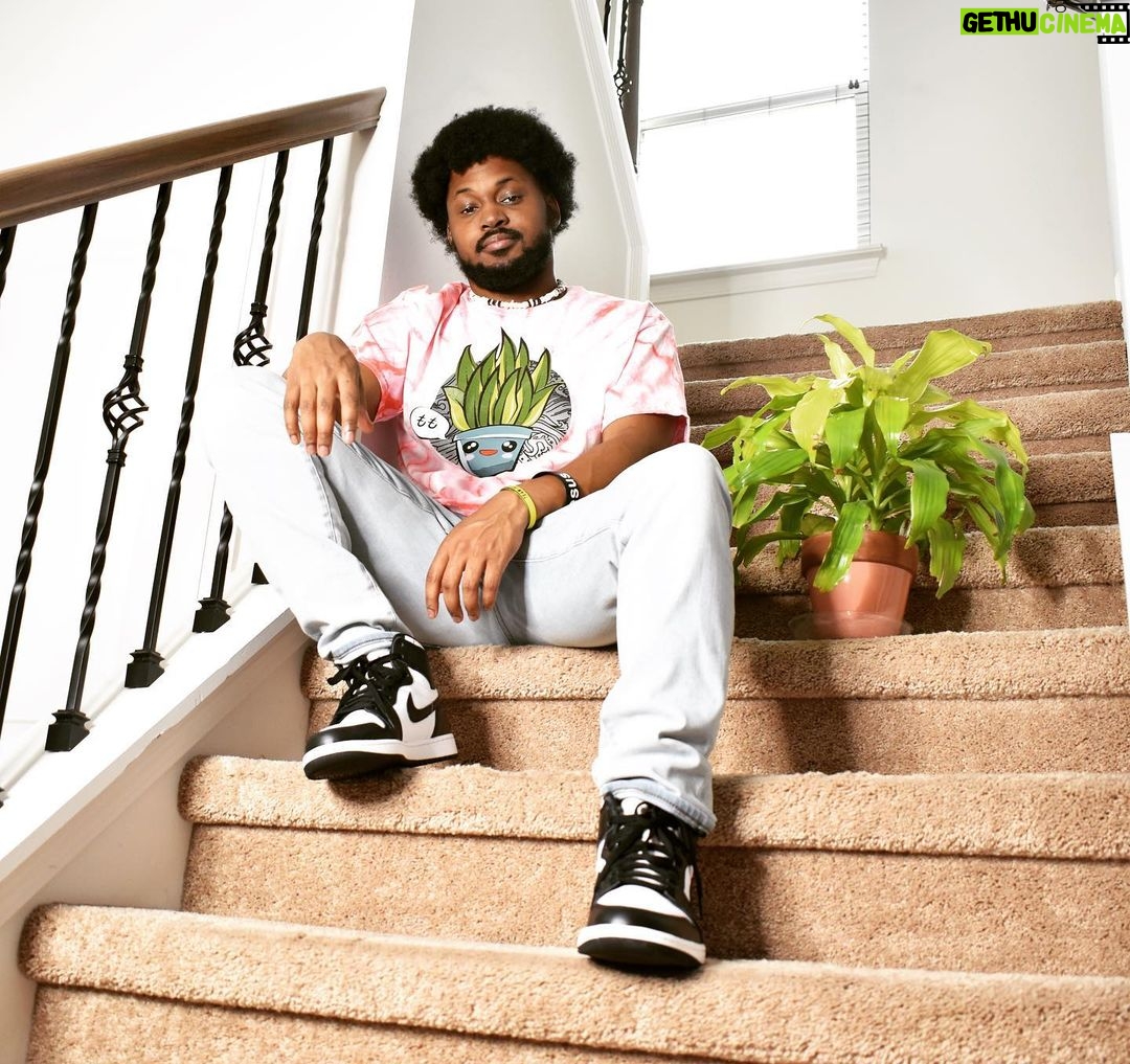 Cory Kenshin - 396K Likes - www.coryxkenshin.com (2 weeks before everything is gone, don’t sleep)