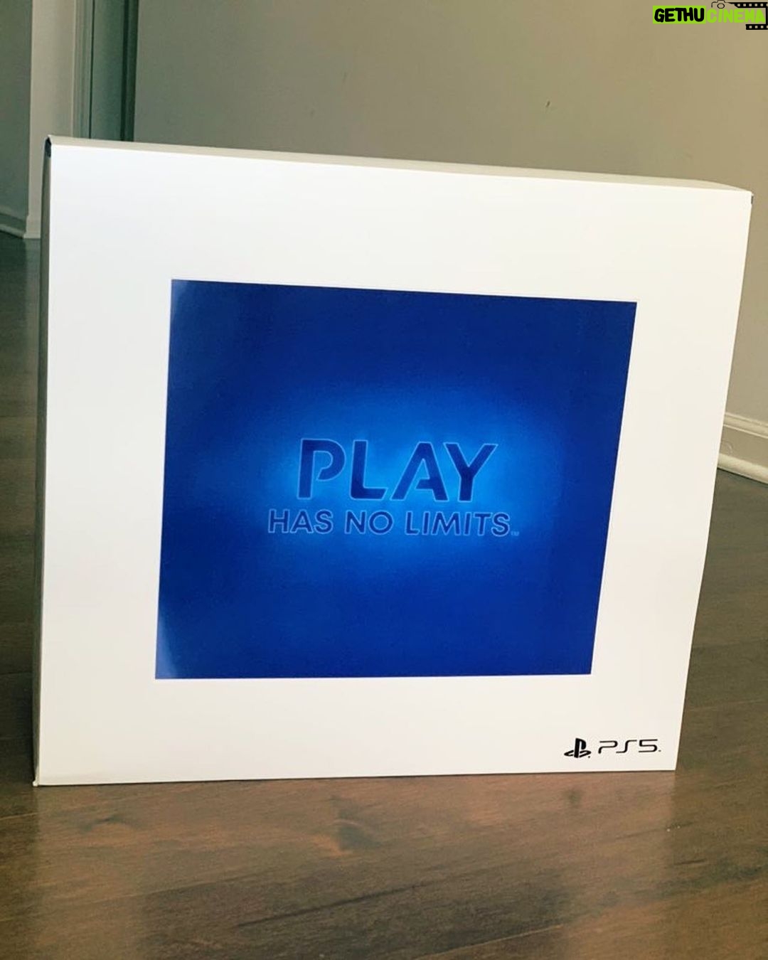 Cory Kenshin - 441.7K Likes - You about to make me act up 🥴💙
@playstation #playstation #playstation5 #paid #PS5