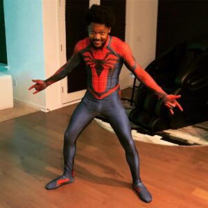 Cory Kenshin Instagram - Your favorite YouTuber’s favorite Youtuber here 🤓 sometimes I look in the mirror and be like “what did the world do to deserve you?” 😩😻 #spiderman #spidermanps4