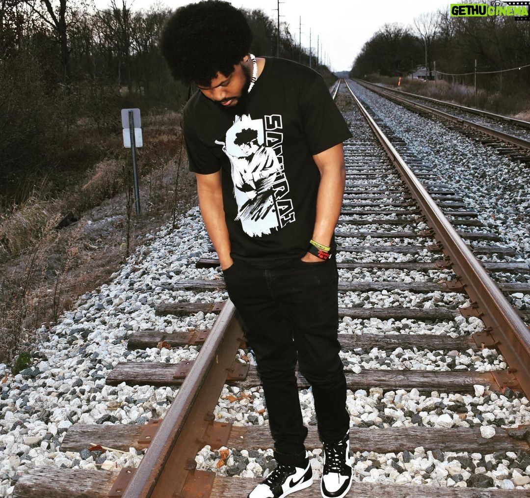 Cory Kenshin - 396K Likes - www.coryxkenshin.com (2 weeks before everything is gone, don’t sleep)