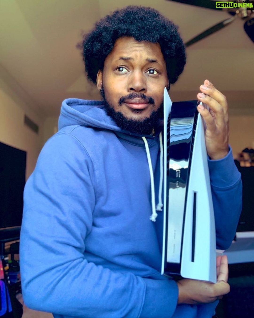 Cory Kenshin - 441.7K Likes - You about to make me act up 🥴💙
@playstation #playstation #playstation5 #paid #PS5