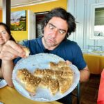 Cristián Riquelme Instagram - Amando cada gota de insulina dispuesta a contrarestar este manjar sureño. Kuchen de nuez! #trigliceridos #colesterol #sur #chile #gastronomía 📸 @michel_gavilan