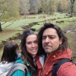 Cristián Riquelme Instagram - Mi hija y mi compañera de ruta, mis amores. Volvemos de a poco a salir donde más nos gusta estar: Al aire libre! @kannuoutdoor #vidaoutdoors