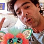 Cristián Riquelme Instagram - ¡Concurso #RecuerdosFurby! ✨ ¿Te gustaría ganar la nueva versión de #Furby? Para concursar solo debes: 1. Comentar el recuerdo de tu infancia con Furby. 2. Seguir a @hasbrochile Revive esos momentos mágicos y lleva a casa a tu nuevo mejor amigo. ✨. Bases legales: 1. La cuenta ganadora será anunciada el día martes en storie. 2. Será seleccionada al azar, siempre y cuando haya: comentado el post y seguido la cuenta que corresponde. 3. Solo mayores de 18 años, con residencia dentro del territorio nacional, pueden participar. #ConcursoFurby #InfanciaConFurby