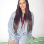 Cristina Pedroche Instagram - Está siendo un final de año muy intenso, demasiado. Pero os juro que merece la pena😂. Eso sí, yo estoy histérica de nervios😂.