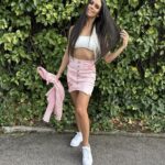 Cristina Pedroche Instagram - Me he puesto un poco de música para venirme arriba y ha funcionado😂❤️. ¿Os funciona lo de bailar para subiros el ánimo?