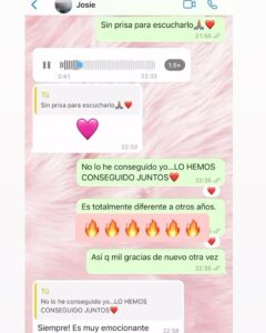 Cristina Pedroche Instagram - Tengo muchísima suerte de tener el equipo que tengo. Son los mejores y me hacen brillar siempre ❤️. (El audio de Josie me da fuerza para todo!❤️) Con ellos a mi lado no tengo miedo a nada. Allá vamos…🔥🔥🔥 #PedrocheCampanadas 🍇