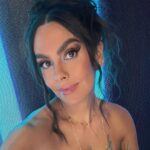 Cristina Pedroche Instagram - A las 22h en Antena 3 nuevo programa de @passwordoficial ❤️❤️❤️ Os esperamos con muchas palabras y muchas risas 🥰❤️
