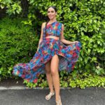 Cristina Pedroche Instagram - A días grises un poco de color ❤️🦋