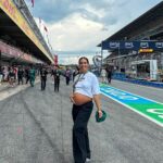 Cristina Pedroche Instagram - Fin de semana increíble disfrutando de la Fórmula 1❤️❤️❤️. Gracias @fernandoalo_oficial por tu generosidad y hospitalidad. 🙏🏽❤️ Te debemos como poco unas croquetas 😂.