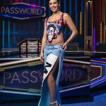 Cristina Pedroche Instagram - Esta noche a las 22h en Antena 3 nuevo programa de @passwordoficial ❤️❤️❤️❤️ Os esperamos con nuevos passwords y mucha diversión 😍❤️