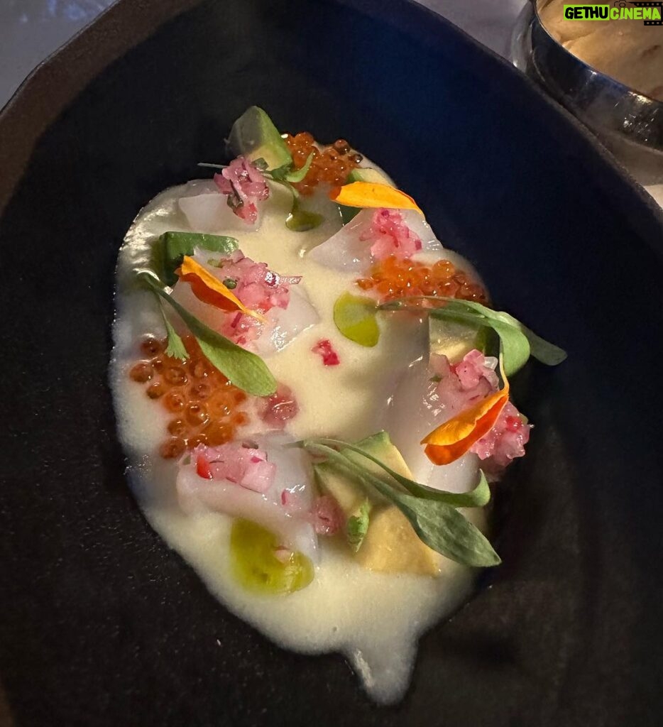 Cristina Pedroche Instagram - Ayer celebramos el cumple de mi madre ❤️❤️ Mandarin Oriental Ritz, Madrid