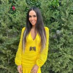 Cristina Pedroche Instagram – Un toque de color a un día que parece un poco gris❤️