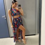 Cristina Pedroche Instagram - A días grises un poco de color ❤️🦋