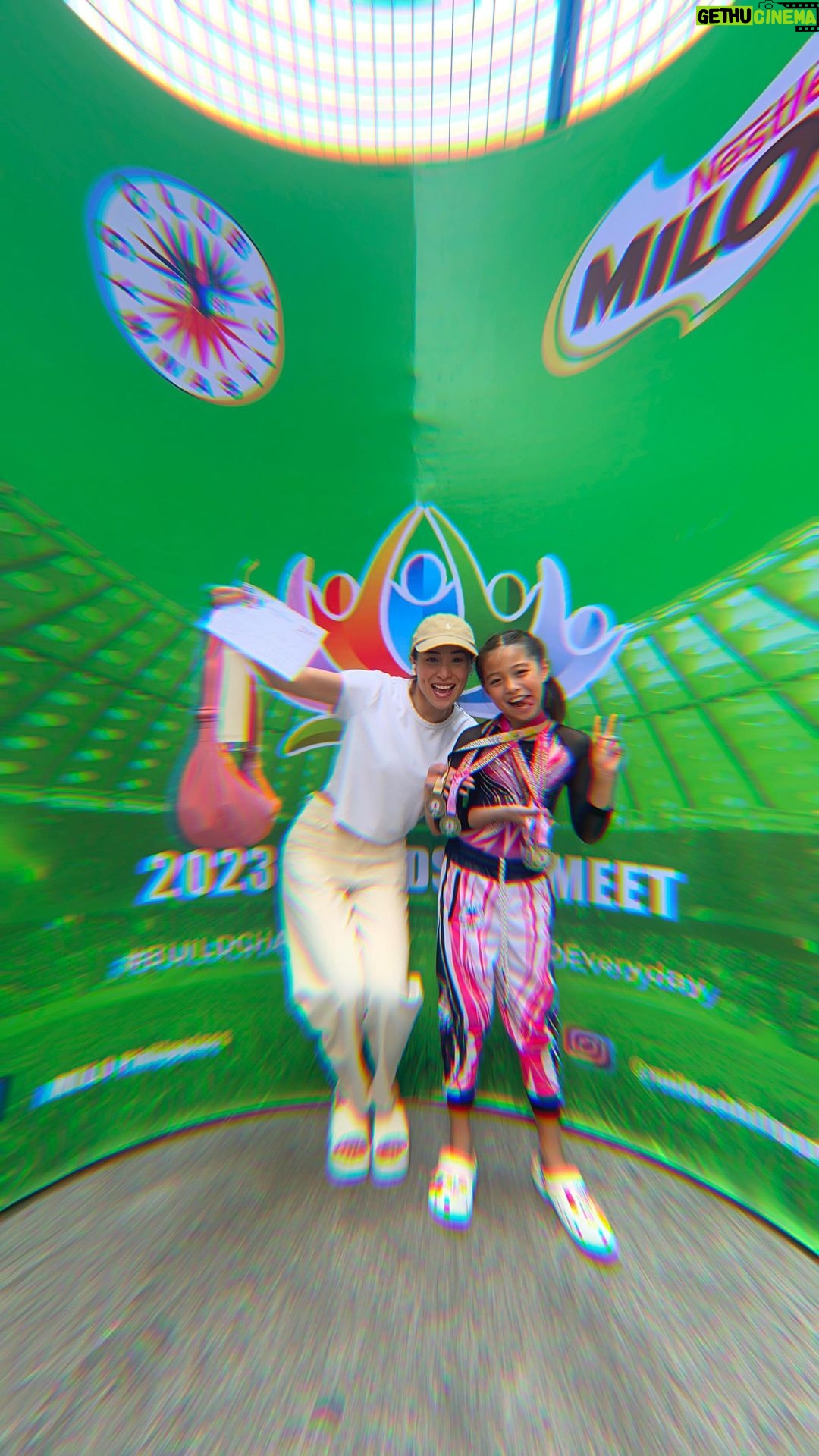Cristine Reyes Instagram - Kahit tatlong oras lang tulog ko, I need to be here. Proud of you! Congratulations, Amarah! Mommy loves you! ❤️❤️❤️