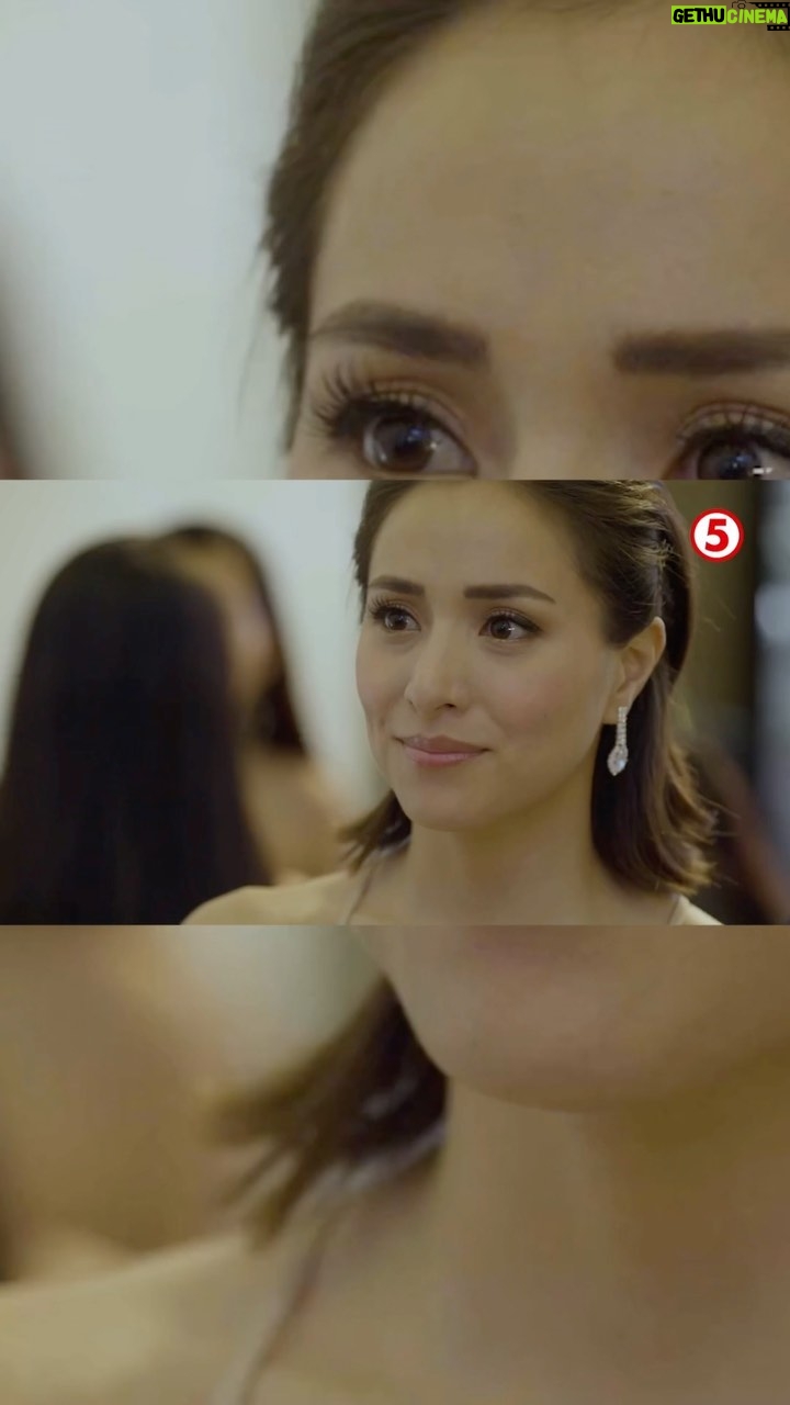 Cristine Reyes Instagram - 𝒯𝓊𝓌𝒾𝓃ℊ ℋ𝒶𝓅ℴ𝓃 4:40 𝓅𝓂 𝓈𝒶 𝒯𝒱5 / 𝒮𝒶𝓇𝒾 𝒮𝒶𝓇𝒾 𝒞𝒽𝒶𝓃𝓃ℯ𝓁 📺