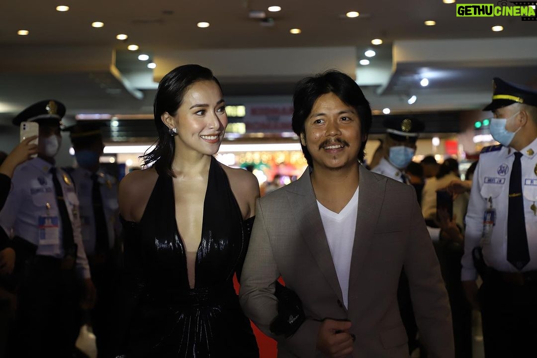 Cristine Reyes Instagram - @empoy | @exgangleader | @viva_films 🖤⚡️