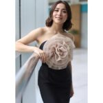 Cristine Reyes Instagram - Happy! Thank you sa lahat ng nanuod kanina. Bukas ulit. 4:40PM sa Hapon Champion @TV5Manila 📺🙏🌹 #MPNHAN @viva_tv @poshnails_ @gaocdental @kamisetaskinclinic @vivaartistsagency