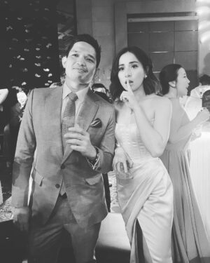 Cristine Reyes Instagram - @maraxchua 🌹

 #itsvernalfterall 💍
