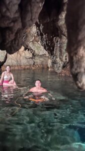 Cristine Reyes Instagram - 𝒫𝒶𝓇𝒶𝒾𝓈ℴ 🧜🏻‍♀️🧜‍♂️ Finale episode today! #mpnhan @tv5manila @viva_tv 🕟📺 Mithi Resort and Spa Panglao Island