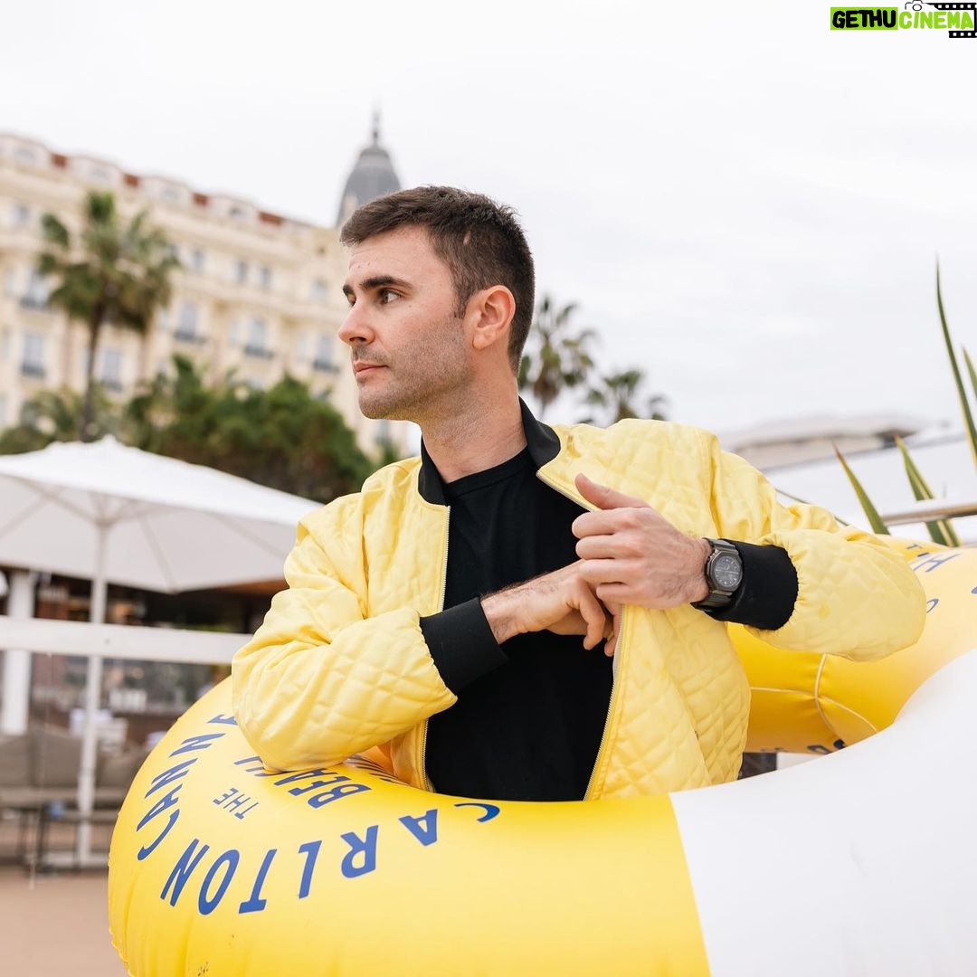 Cyprien Iov Instagram - Ce festival veut dire beaucoup pour le cinéphile que je suis, merci pour l’invitation @youtube @brutofficiel 🎬 Cannes, Festival De Cannes