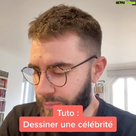 Cyprien Iov Instagram - Nouveau tutoriel : dessiner une célébrité. #dessin #tuto #rihanna #facile