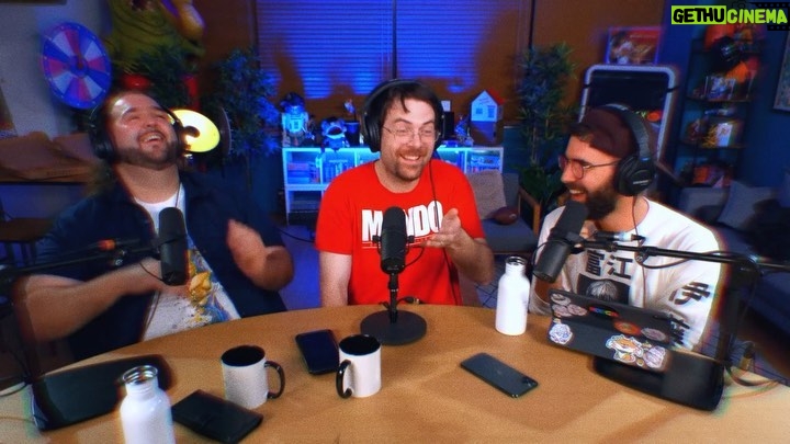 Cyprien Iov Instagram - 📢 J'ai une annonce à vous faire 📢 Prenez votre place sur @patreon ✌️