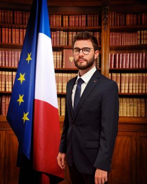 Cyprien Iov Instagram - Nouvelle vidéo sur ma chaîne YouTube. T'as regardé ? #Cyprien2017