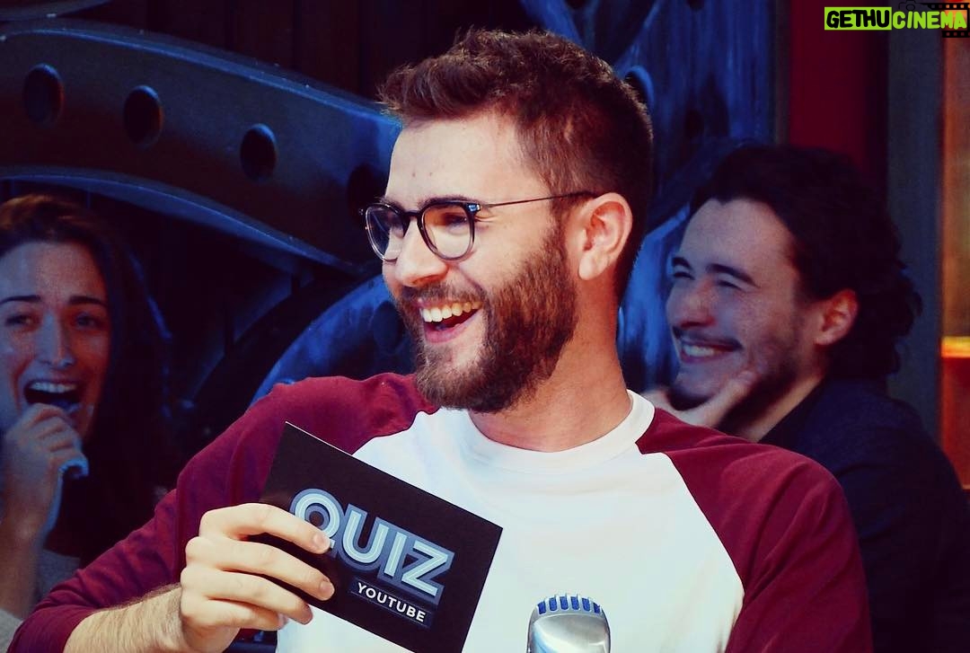 Cyprien Iov Instagram - J'ai animé ma première émission sur ma chaîne. Nagui et Arthur en PLS.