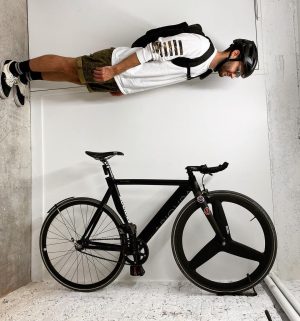 Cyprien Iov Instagram - ⤵️🚲
