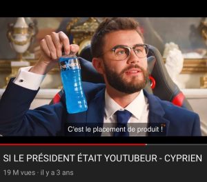 Cyprien Iov Instagram - Moi : écrit des blagues
La réalité :