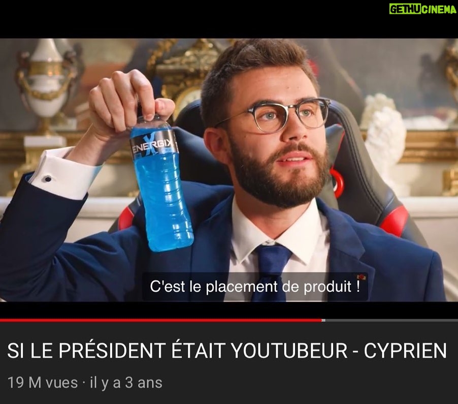 Cyprien Iov Instagram - Moi : écrit des blagues La réalité :