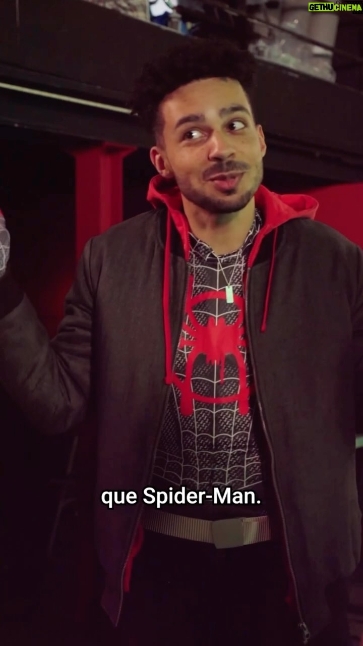 Cyprien Iov Instagram - Pourquoi j’ai toujours les pires costumes ?