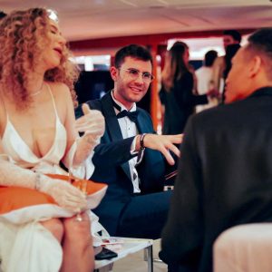 Cyprien Iov Instagram - Ce festival veut dire beaucoup pour le cinéphile que je suis, merci pour l’invitation @youtube @brutofficiel 🎬 Cannes, Festival De Cannes