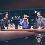 Cyprien Iov Instagram - Je suis heureux de vous retrouver tous les lundis soir en direct dans cette nouvelle formule de @301vueslive Ça veut dire des invités intéressants, des fous rires, des débats improbables, des actu approximatives. À cette nouvelle équipe s’ajoute les contributeurs sur @patreon qui sont le noyau dur de l’émission, vous êtes le sang (c’est la première fois que j’utilise cette expression, dites moi si elle est mal employée je me vexerai pas)