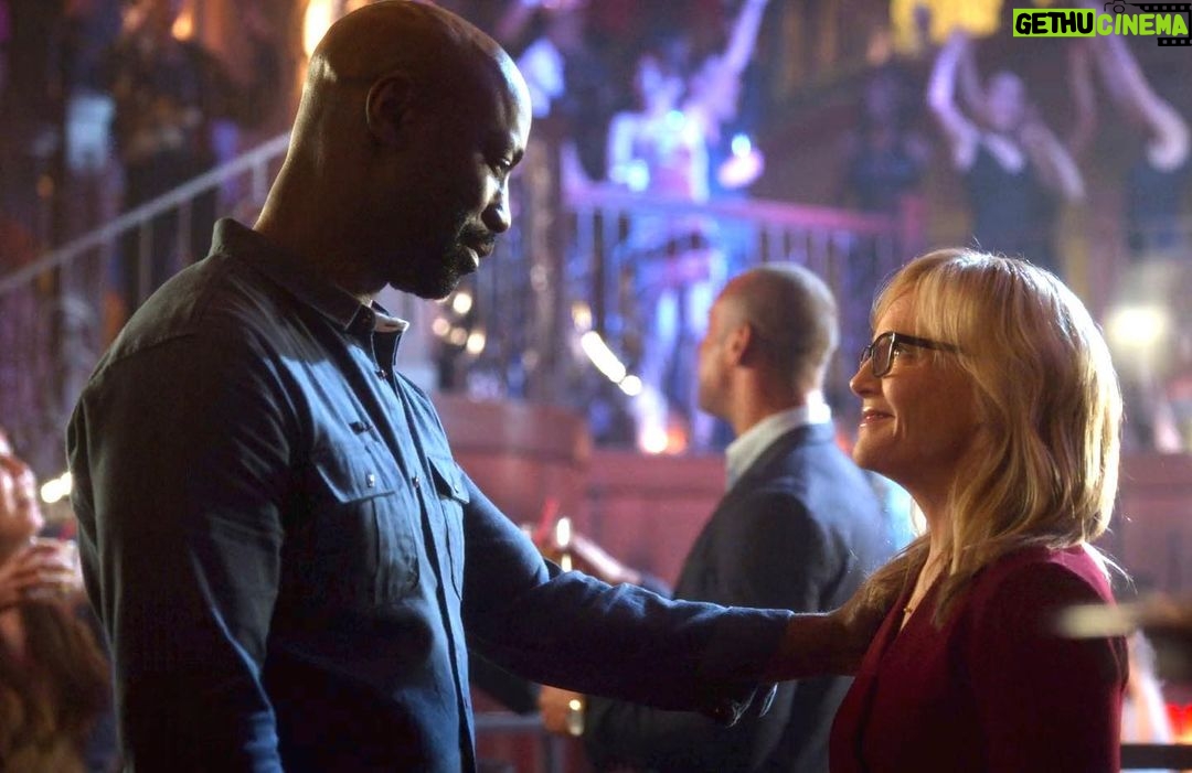 D.B. Woodside - 90K Likes - My Dear Friend @rachaelharris,
There are not enough characters or emojis to express how much I truly adore YOU.
We have traveled many of the same roads in life with similar upbringings, similar relationships and similar “struggles.” 😉
We’ve both been knocking around on several different shows for many years. We’ve had quite a few successes and many defeats in our careers but we’ve always come back stronger.
YOU always come back stronger in every area of your life. You are an inspirational figure to anyone that knows you. Your wisdom goes unmatched. You are fiery, intelligent, hilarious, kind and are always ALWAYS supportive and nonjudgmental. Your children are blessed to have a mother like you. 🥰 Blessed!
I love our time together on Lucifer and by phone and I look forward to celebrating all that is YOU in person when this Covid chaos is over. Happy birthday, gorgeous! I love you!