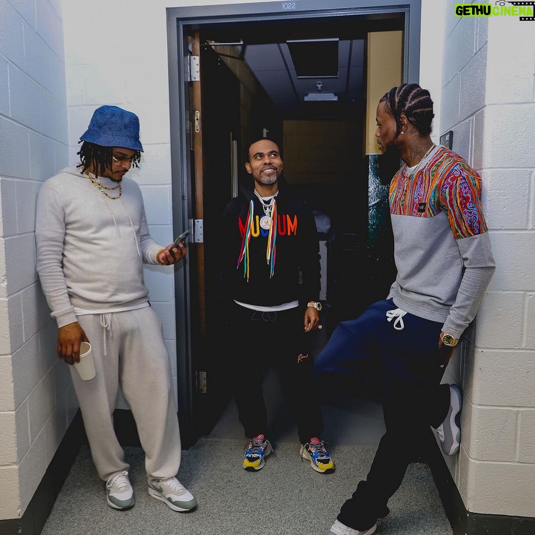 D.C. Young Fly Instagram - Dmv was offf the chain toniteeeee i love yal mafukkakssss !!!! Onda block wit my Partnas and everybody got they own clientele #NoDayzOff #ComedyHustle