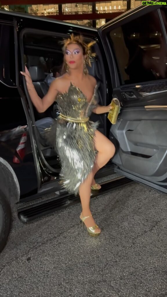 D.J. "Shangela" Pierce Instagram - Arriving to the @ejaf #Oscars afterparty event tonite ✨ dress @bbcouturenyc makeup @callher6 hair @itssammyhair Hollywood