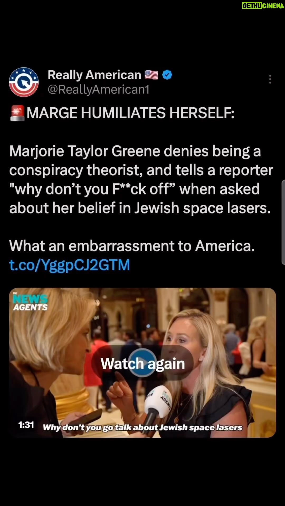 D.L. Hughley - 19.9K Likes - Way to keep it classy👍🏼 @realmarjoriegreene 🫠
#MeltdownMarjorie strikes again. #TeamDL
🎥: @reallyamerican1