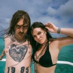 Илья Прусикин Instagram - Ильич да Софья! 16-ого выходит влог с нашей поездки в Забайкалье на канале ilichshow, так что не забудь подписаться. А пока слушайте наш трек «ой да на рейве» на всех площадках. Поднимаем трек в чартах!!! Как вам песня кстати???